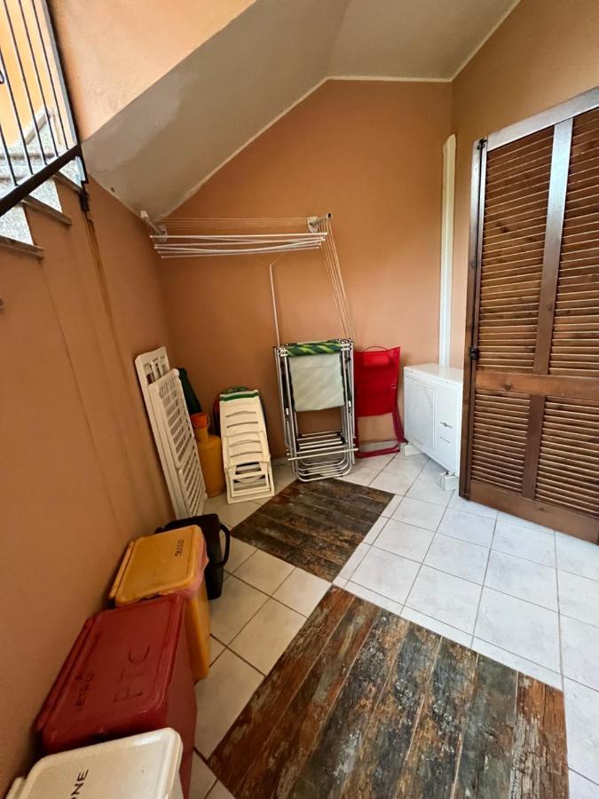 Vila La Casa Sotto La Torre Chia Exteriér fotografie